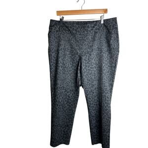 Westbound Women Animal Print Park Ave Pull-On Pants Sz 18W Short Camo